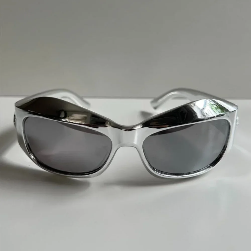 Vintage Y2K 2000s unique retro-futuristic goth chrome opium sunglasses